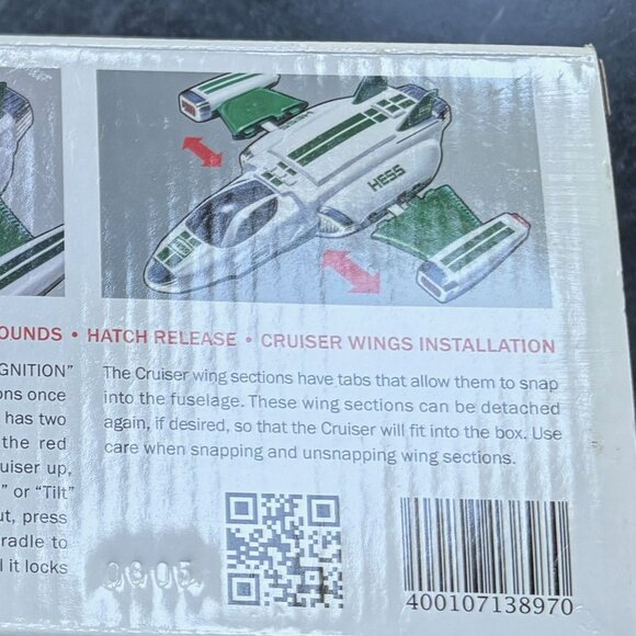 HESS 2014 COLLECTABLE TOY TRUCK AND SPACE CRUISER WITH SCOUT - NIB-UNOPENED - Picture 5 of 6